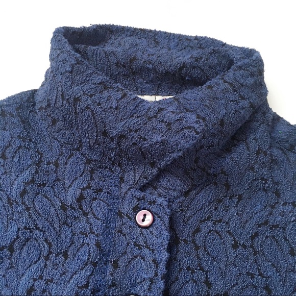 Dress shirt - Picture 2 of 4